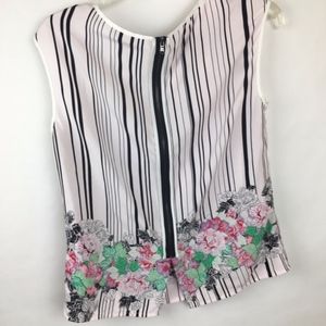 Kenneth Cole Tops - Kenneth Cole Stripe Floral White Blouse Sz Small Kenneth Cole Tops - Kenneth Cole Stripe Floral White Blouse Sz Small